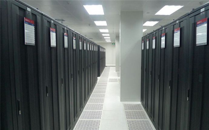 地板规格主要为600*600毫米