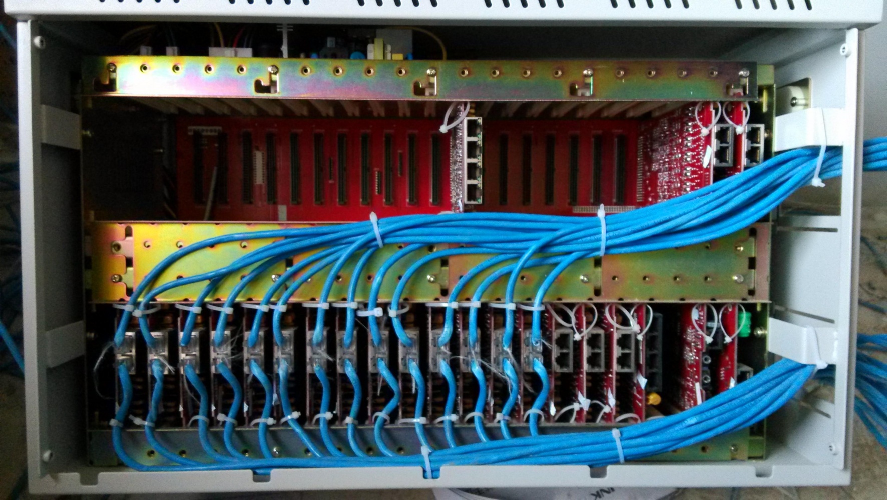 选择具有广泛服务网络的公司确实能降低沟通与管理风险