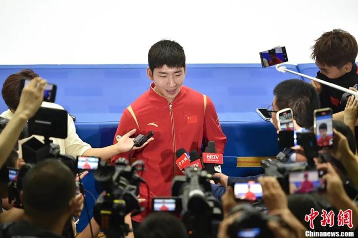 在首都体育馆举行的媒体公开课揭幕中国短道速