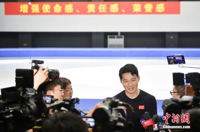 在首都体育馆举行的媒体公开课揭幕中国短道速