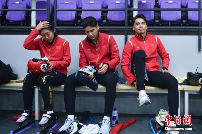 在首都体育馆举行的媒体公开课揭幕中国短道速