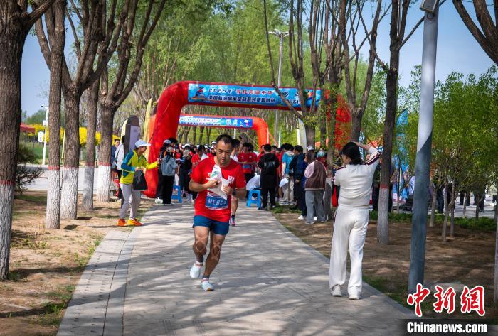 400名选手齐聚繁峙 挑战2025年寻找美丽中华定向赛