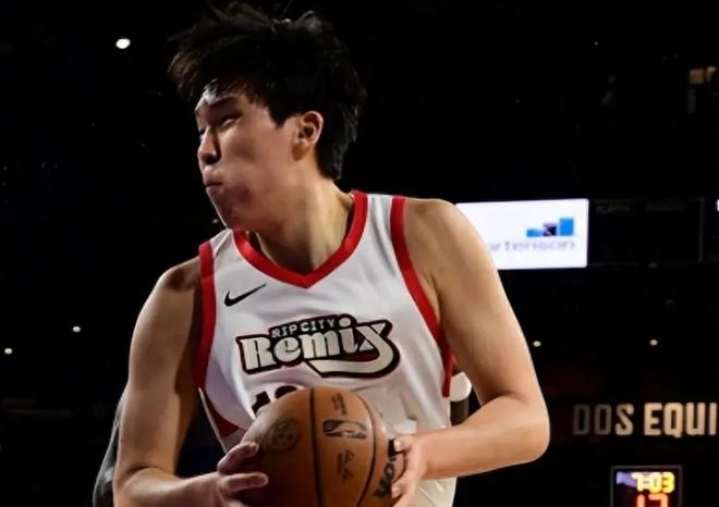 杨瀚森发展联盟首秀砍31分难救主 撕裂之城客场