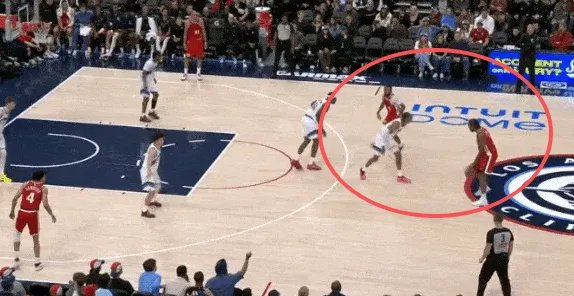 伦纳德创历史纪录：连续51场20+成唯一30+达成者