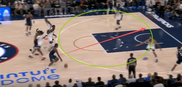 伦纳德创历史纪录：连续51场20+成唯一30+达成者