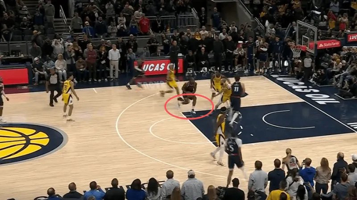 伦纳德创历史纪录：连续51场20+成唯一30+达成者