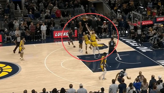 伦纳德创历史纪录：连续51场20+成唯一30+达成者